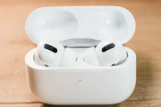 父親「高1の娘にAirPods Proが欲しいとせがまれました。買ってあげるべきですか？」