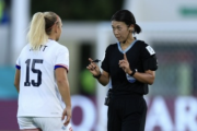 日本人審判団の女子アジア杯初陣が決定!! 3季連続WE最優秀主審の小泉朝香氏が笛