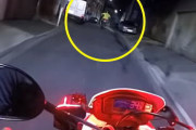 逃げる！逃げる！どこまでも逃げる！逃走バイクを追いかけるバイク警官の車載映像が熱い。