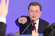 文在寅は何もしないのが韓国のためだ！文は韓国を10年後退させた反逆者だ！文大統領 新年の輸出回復に自信を見せる 韓国の反応