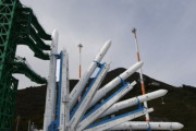 韓国人「韓国型ロケット『ヌリ号』が発射台に起立！」エンジン燃焼誤作動なら自爆システムで爆破も　韓国の反応
