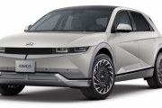 有識者、ヒョンデ IONIQ 5の完成度に驚愕「車庫にとめれば近隣への自慢になる」