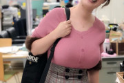 【画像】乳がデカイのだけが取り柄の職場のまんさんがこちらｗｗｗｗｗｗｗｗｗｗｗｗｗｗｗｗ