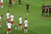 【衝撃映像】サッカー史上最高のフリーキック、これ