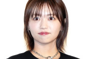 大原優乃「嬉し過ぎる２ショット」元日向坂46女優と警察制服衣装で笑顔「カワイィ～ッ」