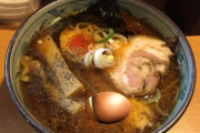 【画像】魚介醤油のラーメンって一時期流行ったよな・・・