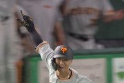 巨人・吉川尚輝、ヤクルトの連続勝ち越しを止めるサヨナラ打！