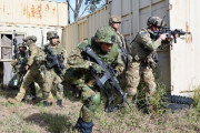 陸上自衛隊、米豪軍との実動訓練「サザン・ジャッカルー24」で警戒監視や防御戦闘等を訓練を実施！