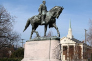 米バージニア州、南軍司令官リー将軍の像を撤去する方針…「奴隷制の象徴」知事が表明！