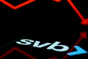 【緊急速報】シリコンバレー銀行の株価大暴落　金融危機の恐れ