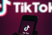 【悲報】TikTokが原因で「チック症」の10代少女が増加  医師ら困惑