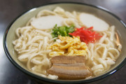 沖縄「俺たちの料理がまずいってバカにしたな？ソーキそば、食べてみろ」