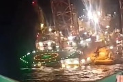 【動画】マユンバ沖で巨大な石油掘削リグが沈没してしまう大事故。