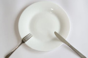 育ちの悪さって飯の食い方に全部出るよな