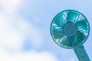 【悲報】女さん、小さい扇風機を持ち歩いてしまうｗｗｗｗｗｗｗｗｗｗｗｗｗｗｗｗ