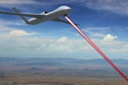 【イスラエル】航空機からドローンを撃墜できる画期的なレーザー兵器の試験に成功