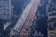 【画像】ウクライナの大渋滞がヤバすぎる・・・