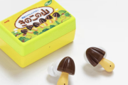 「きのこの山」のワイヤレスイヤホン、3月26日発売。転売できそう！