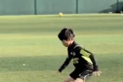 【動画】8歳の天才サッカー少年が見つかるｗｗｗｗｗｗｗｗｗｗｗｗｗｗｗｗｗｗｗｗｗｗｗｗ