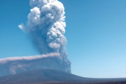 【動画】エチオピアのハイリ・グビ火山が約1万年ぶりに噴火する。