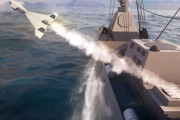 水上艦にもカミカゼドーロンの脅威、イスラエルがアジア諸国に海上発射型ハロップを輸出