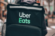ウーバーイーツさん、ついにプロ向け食材の配送を開始へ！お前ら自炊しろ！！