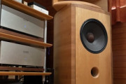 【朗報】部屋に置くだけでスピーカーの音が良くなる｢石｣が発見されるｗｗｗｗｗ