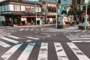「鎌倉で縞々すぎる交差点を見つけた！」親日外国人が日本の風景を愛でるスレ