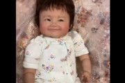 【動画】リアルな赤ちゃん人形、リアルすぎる