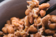 納豆がコロナ感染後の悪化を防ぐ可能性、納豆ってまじで血管にいいくいもんなのか？