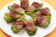 令和式『ピーマンの肉詰め』の作り方が話題に！！ これは斬新かつ楽チンですわ