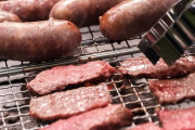 きのうは会社のBBQで、家族同伴でもOKなので5歳の娘を連れて行った