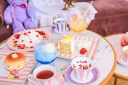 【悲報】漢ワイ、本当はクレープやパフェやパンケーキを食べたい?