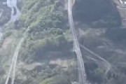 【動画】 山形自動車道・田麦俣トンネルで3人死亡・2人重傷の大事故 ⇒ 2人死亡の車は横浜市の家族、親族から借りた車で観光中だった