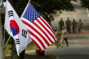 【韓国悲報】在韓米軍、駐留費で合意なければ韓国人職員9000人を4月から無給休職 一時解雇も