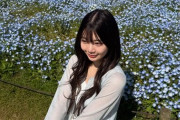 高本彩花がミニスカ美脚を披露！【おたけ】【元日向坂46】