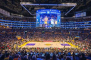 【NBA】なぜレイカーズのホームの観客は声援が少ないのか