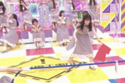 【元乃木坂】松村沙友理の中腰横移動がコチラｗｗｗｗｗ