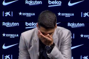 ルイス・スアレス、バルサとの決別に涙が溢れる「クラブにはずっと感謝している」