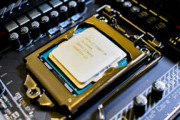 【CPU】Intel 第13世代Coreプロセッサ「Raptor Lake」も曲がるらしい