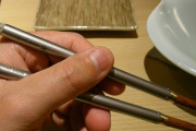 【悲報】「あなた、箸の持ち方綺麗ね」友が褒められてた横で握り箸の私子wwwようやく気付くwww