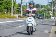 原付乗り「先行ってくださあい😭」🏍🚗ﾌﾞﾛﾛﾛﾛ…車乗り「…😠」