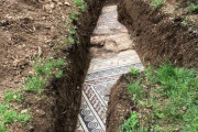【画像】畑から謎の遺跡が発掘されるｗｗｗｗｗｗｗｗｗ
