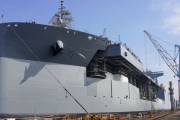 「海に浮かぶ移動基地」が横浜に出現？…全長200m超えの巨艦が定期オーバーホール完了！