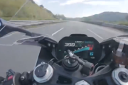 高速道路を時速398キロで爆走するバイクの視点動画が物議