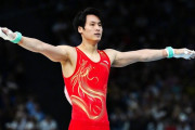◆悲報◆体操団体で2回落下の中国選手が種目別でもミスで批判殺到「失敗率100％の男」「実況が無言に…」