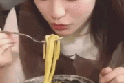 【画像】橋本環奈さんのラーメンの食い方ｗｗｗｗｗ