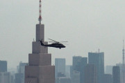 【動画有】毎日新聞、米軍ヘリの新宿低空飛行を徹底監視。特集番組を作成。