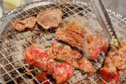 謎の勢力「焼肉には白米必須」