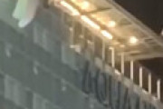 沖縄のホテル屋上から飛び降りる瞬間が激撮される　動画が拡散されネット震撼